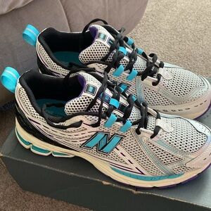 New Balance runners 1906r size 11 classics